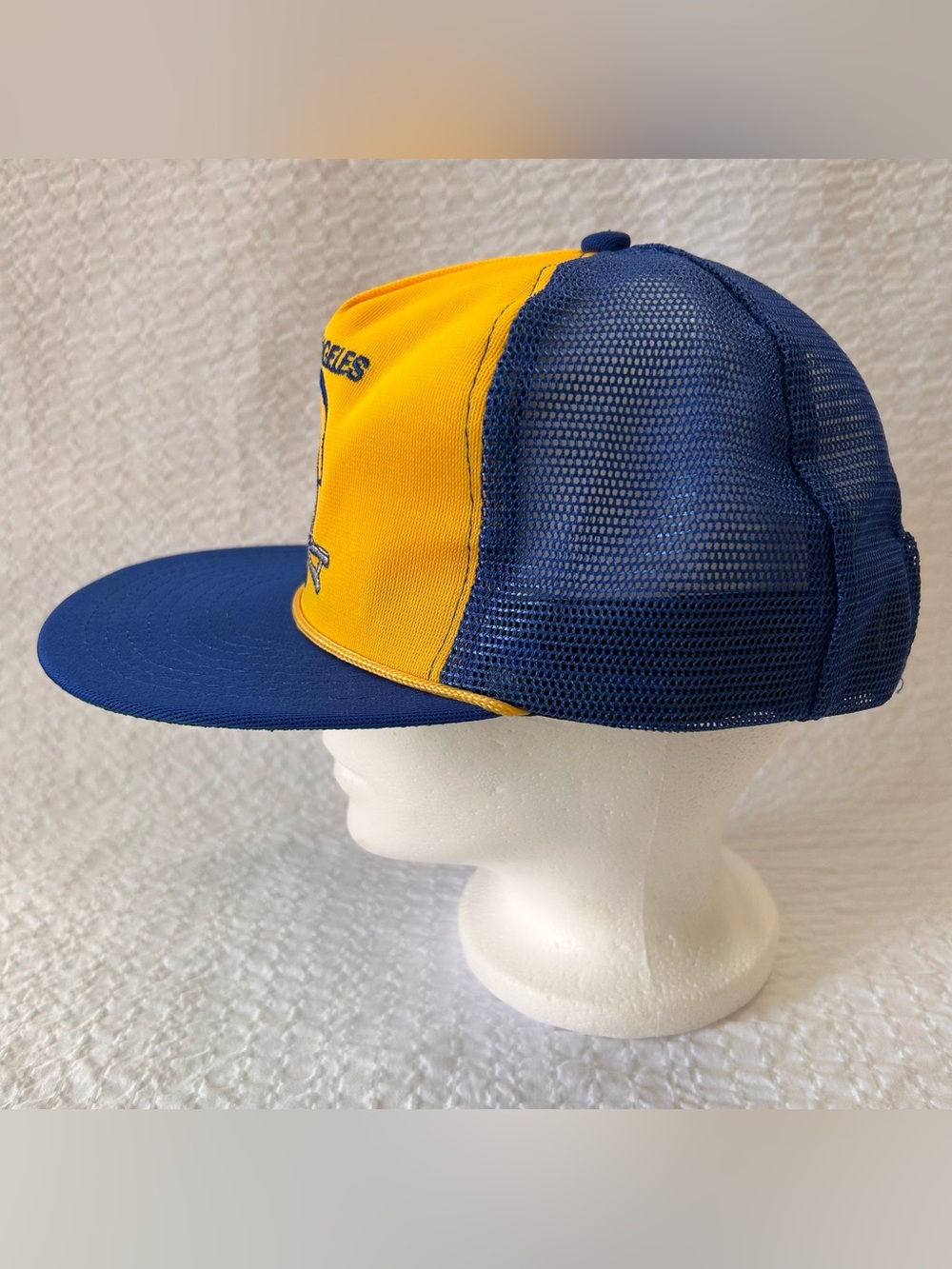 Vintage 80s 90s Los Angeles Rams NFL Football Mesh Trucker Hat SnapBack Rope - Picture 2 of 8